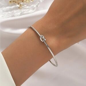 Elegant Silver Knot Bracelet